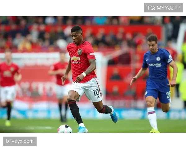 米特罗维奇持续提升表现,吸引众多关注并彰显前锋的价值 米特罗维奇持续提升表现,吸引众多关注并彰显前锋的价值