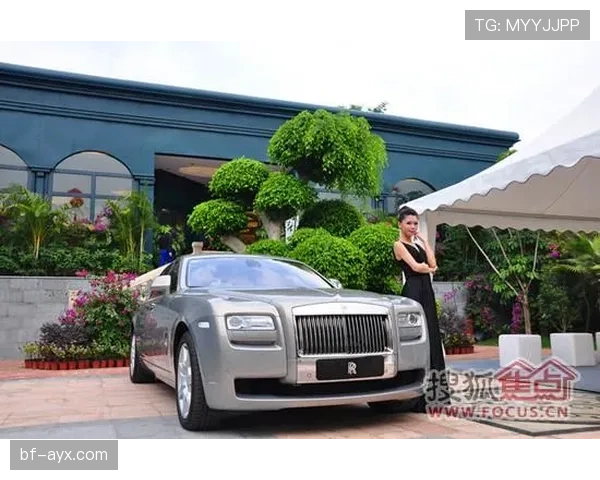 林孝埈这生活简直不像职业球员,豪车别墅普通人都能排队羡慕了! 林孝埈这生活简直不像职业球员,豪车别墅普通人都能排队羡慕了!